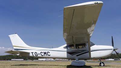 Cessna 182